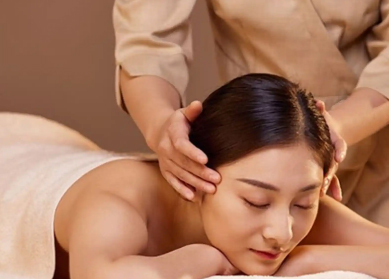 专业美容师上门做SPA